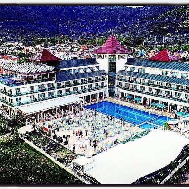 Ceti̇N Presti̇Ge Resort Ocaklar 外观 照片